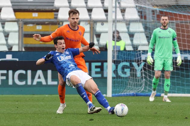 Como™s Anastasios Douvikas during the Serie A soccer match between Como and Fiorentina at the Giuseppe Sinigaglia stadium in Como, north Italy - February 14, 2026 - Soccer.  Copyright: xAntonioxSaia LaPressex