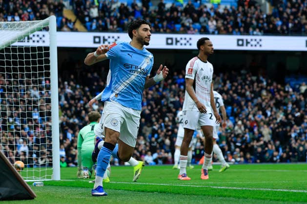 Manchester City v Salford City, FA Cup Omar Marmoush (7) of Manchester City celebrates scoring to make it 1-0. During the FA Cup match between Manchester City and Salford City at the Etihad Stadium, Manchester, UK on 14 February 2026. Manchester Etihad Stadium Manchester UK Editorial use only DataCo restrictions apply See www.football-dataco.com , Copyright: xConorxMolloyx PSI-23752-0022