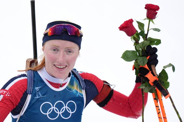 Norway ™s KIRKEEIDE Maren gold medal with red rose at the end of the Biathlon Women s 7.5 km Sprint at Antholz Anterselva Biathlon Arena at the Milano Cortina 2026 Winter Olympics, in Anterselva (Italy) February 14, 2026 (Spada LaPresse)  Copyright: xSpada LaPressex