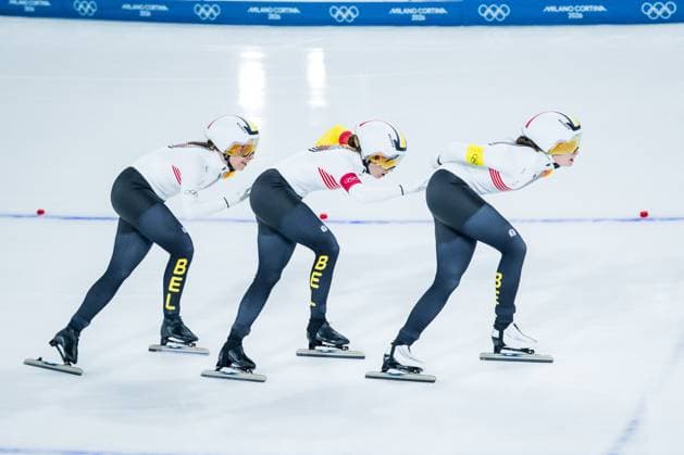 Belgian speed skater Sandrine Tas, Belgian speed skater Isabelle van Elst and Belgian speed skater Fran Vanhoutte pictured in action during the quarterfinals of the Women s Team Pursuit Speed skating, Eisschnelllauf at the Milano Cortina 2026 Olympic Winter games, Winterspiele,Spiele, Summer games on Saturday 14 February 2026 in Milan, Italy. The XXV Winter Olympics take place from 6 to 22 February 2026 in Italy. JASPERxJACOBS  x163405816x
