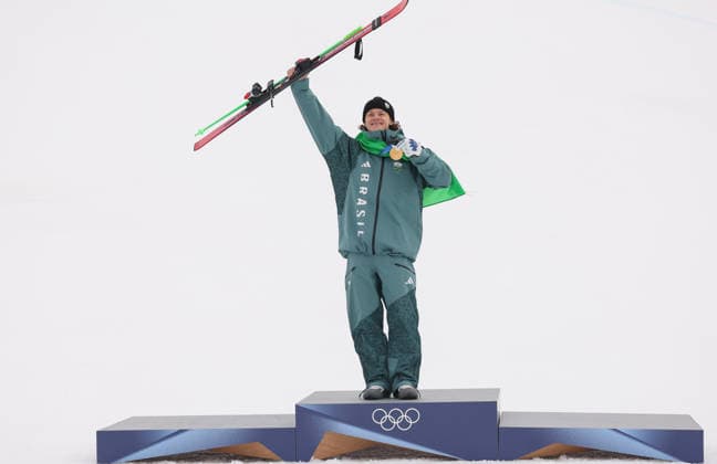 Milano Cortina 2026 - XXV Olympic Winter games, Winterspiele,Spiele, Summer games Bormio - Italy Alpine skiing - Men s Giant Slalom Image Show: Gold Medal PINHEIRO BRAATHEN Lucas (BRA)  Copyright: xSergioxBisi IPAxSportx xipa-agency.netx xx IPA_71495881 IPA_Agency_IPA71495881