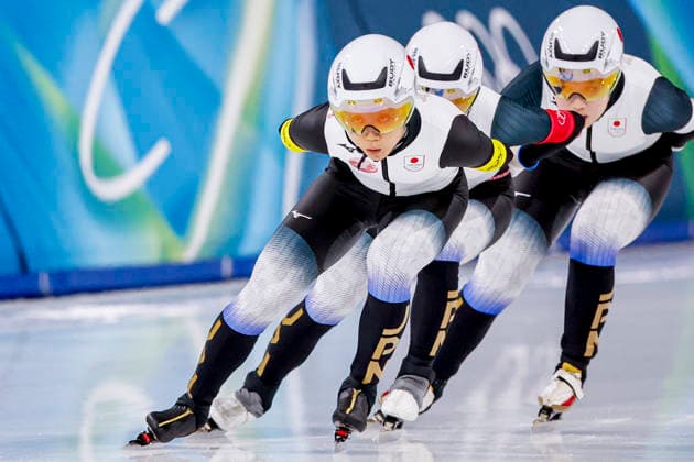 Milano Cortina 2026 Winter Olympics, Speed skating, Eisschnelllauf Italy Momoka Horikawa, Ayano Sato and Miho Takagi of Japan competing in the Speed Skating Women s Team Pursuit Quarterfinals on Day 8 of the Milano Cortina 2026 Winter Olympics at the Milano Speed Skating Stadium in Milan, Italy, February 14, 2026. Milan Italy  Copyright: xMatrixxImagesx xHenkxJanxDijksx
