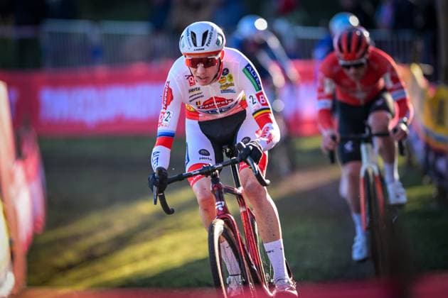 Belgian Michael Vanthourenhout pictured in action during the elite men race of the Waaslandcross cyclocross cycling event, Saturday 14 February 2026 in Sint-Niklaas, the seventh and last race of the Exact Cross competition. DAVIDxPINTENS  x163407771x