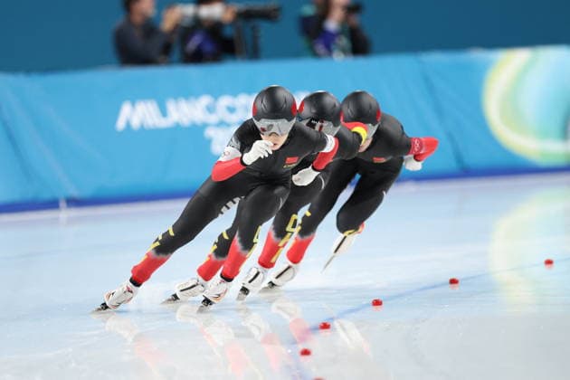 Winter Olympics - Speed skating, Eisschnelllauf Women s Team Pursuit Quarterfinals Team of China compete during the Speed Skating Women s Team Pursuit quarterfinals at the Olympic Winter games, Winterspiele,Spiele, Summer games Milan Cortina 2026, on February 14, 2026, at the Milano Speed Skating Stadium, in Milan, Italy. Photo by Alexis Jumeau ABACAPRESS.COM  Copyright: xJumeauxAlexis ABACAx