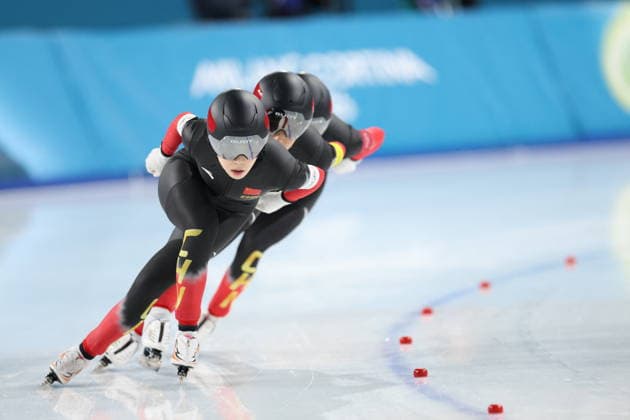 Winter Olympics - Speed skating, Eisschnelllauf Women s Team Pursuit Quarterfinals Team of China compete during the Speed Skating Women s Team Pursuit quarterfinals at the Olympic Winter games, Winterspiele,Spiele, Summer games Milan Cortina 2026, on February 14, 2026, at the Milano Speed Skating Stadium, in Milan, Italy. Photo by Alexis Jumeau ABACAPRESS.COM  Copyright: xJumeauxAlexis ABACAx