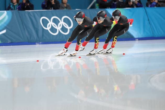 Winter Olympics - Speed skating, Eisschnelllauf Women s Team Pursuit Quarterfinals Team of China compete during the Speed Skating Women s Team Pursuit quarterfinals at the Olympic Winter games, Winterspiele,Spiele, Summer games Milan Cortina 2026, on February 14, 2026, at the Milano Speed Skating Stadium, in Milan, Italy. Photo by Alexis Jumeau ABACAPRESS.COM  Copyright: xJumeauxAlexis ABACAx