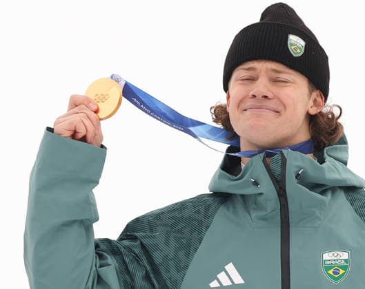Milano Cortina 2026 - XXV Olympic Winter games, Winterspiele,Spiele, Summer games Bormio - Italy Alpine skiing - Men s Giant Slalom Image Show: Gold Medal PINHEIRO BRAATHEN Lucas (BRA)  Copyright: xSergioxBisi IPAxSportx xipa-agency.netx xx IPA_71495842 IPA_Agency_IPA71495842