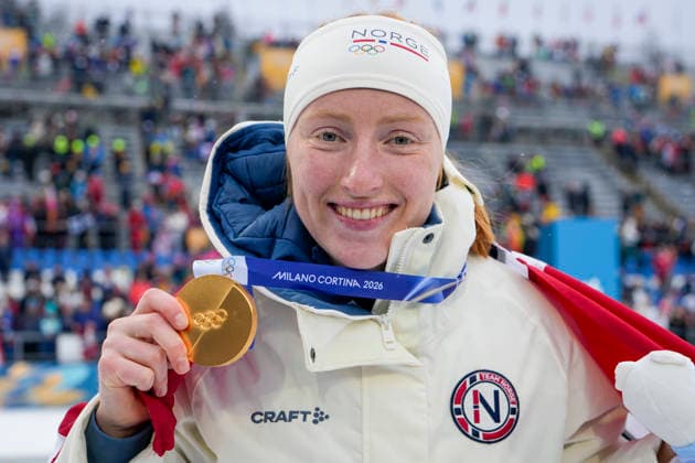 Winter Olympics in Milan Cortina 2026 Anterselva, Italy 20260214. Maren Kirkeeide from Norway with gold medal after 7.5 km sprint women in biathlon during the Winter Olympics in Milano Cortina 2026. Photo: Heiko Junge NTB Anterselva Italy EDITORIAL USE ONLY. RESTRICTED USE FOR BETTING COMPANIES Ref:_SPOF87P1IL_nPQ.jpg *** Winter Olympics in Milan Cortina 2026 Anterselva, Italy 20260214 Maren Kirkeeide from Norway with gold medal after 7 5 km sprint women in biathlon during the Winter Olympics in Milano Cortina 2026 Photo Heiko Junge NTB Anterselva Italy EDITORIAL USE ONLY RESTRICTED USE FOR BETTING COMPANIES  Copyright: xHeikoxJungex xNTBx