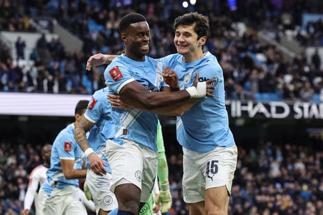 Emirates FA Cup 4th Round Manchester City v Salford City Marc Guehi of Manchester City celebrates his goal to make it 2-0 during the Emirates FA Cup 4th Round match Manchester City vs Salford City at Etihad Stadium, Manchester, United Kingdom on 14 February 2026 (Photo by Mark Cosgrove News Images) Manchester Etihad Stadium Greater Manchester United, ManU Kingdom Copyright: xMarkxCosgrove NewsxImagesx