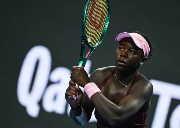 Qatar TotalEnergies Open 2026 - Singles Final DOHA, QATAR FEBRUARY 14: Victoria Mboko of Canada against Karolina Muchova of the Czech Republic competes in the singles final on Day Seven of the Qatar TotalEnergies Open, part of the Hologic WTA, Tennis Damen Tour, at the Khalifa International Tennis and Squash Complex on February 14, 2026 in Doha, Qatar. Doha Qatar  Copyright: xArturxWidakx originalFilename:widak-qatartot260214_npIey.jpg