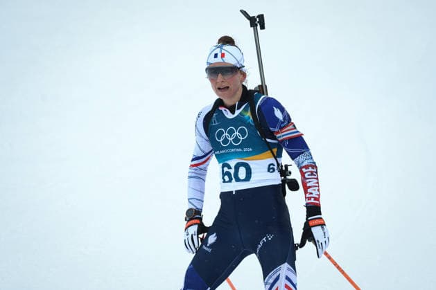 Antholz, Italien 14. Februar 2026: Biathlon Sprint Frauen 7,5 km - Olympia 2026 Im Bild: Justine Braisaz-Bouchet (FRA) im Zielbereich. Anterselva Biathlon Arena *** Antholz, Italy 14 February 2026 Biathlon Sprint Women 7.5 km Olympia 2026 In the picture Justine Braisaz Bouchet FRA in the finish area Anterselva Biathlon Arena Copyright: xFotostandx xHettichx