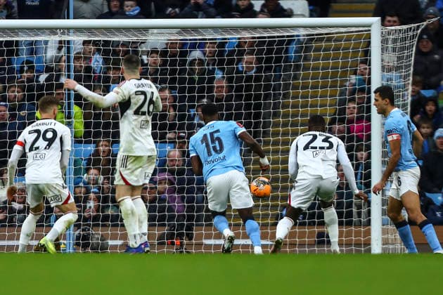 Manchester City v Salford City, Emirates FA Cup Marc GuÃ hi of Manchester City scores a GOAL 2-0 during the Manchester City v Salford City Emirates FA Cup 4th Round match at the Etihad Stadium, Manchester, England on 14 February 2026 Credit: Luke Williams Every Second Media Editorial use only. All images are copyright Every Second Media Limited. No images may be reproduced without prior permission. All rights reserved. Premier League and Football League images are subject to licensing agreements with Football DataCo Limited. see https: www.football-dataco.com Copyright: xIMAGO EveryxSecondxMediax ESM-1801-0025 LukexWilliamsx xEveryxSecondxMediax