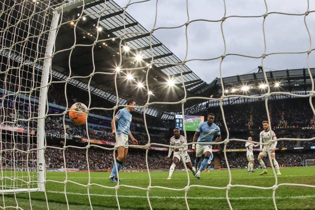 Emirates FA Cup 4th Round Manchester City v Salford City Marc Guehi of Manchester City scores to make it 2-0 during the Emirates FA Cup 4th Round match Manchester City vs Salford City at Etihad Stadium, Manchester, United Kingdom on 14 February 2026 (Photo by Mark Cosgrove News Images) Manchester Etihad Stadium Greater Manchester United, ManU Kingdom Copyright: xMarkxCosgrove NewsxImagesx