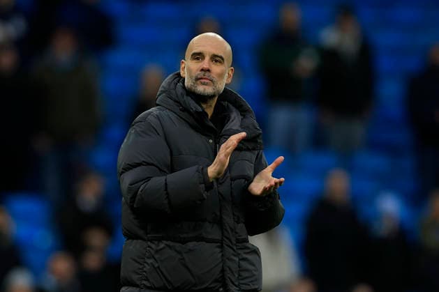 Manchester City v Salford City, FA Cup Pep Guardiola the Manchester City manager applauds the fans at the end of the FA Cup match between Manchester City and Salford City at the Etihad Stadium, Manchester, UK on 14 February 2026. Manchester Etihad Stadium Manchester UK Editorial use only DataCo restrictions apply See www.football-dataco.com , Copyright: xConorxMolloyx PSI-23752-0053