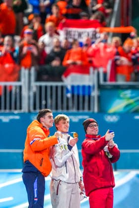 2026-02-14 - Milano Cortina 2026 Winter Olympics 500m Men MILAN, ITALY - FEBRUARY 14: Jenning De Boo of Netherlands, Jordan Stolz of United States of America, Laurent Dubreuil of Canada during the 500m Men of the Milano Cortina 2026 Winter Olympics at the Milano Speed skating, Eisschnelllauf Arena on February 14, 2026 in Milan, Italy Milan Milano Speed Skating Arena Italy Content not available for redistribution in The Netherlands directly or indirectly through any third parties. Copyright: xAndrexWeeningx