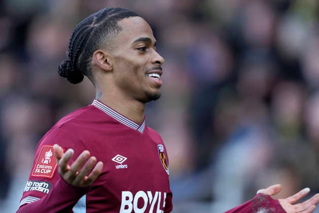 Burton Albion v West Ham United - Emirates FA Cup Fourth Round Crysencio Summerville of West Ham United celebrates 1st goal during the Emirates FA Cup Fourth Round match between Burton Albion and West Ham United on February 14, 2026 in Burton-upon-Trent, England. WARNING! This Photograph May Only Be Used For Newspaper And Or Magazine Editorial Purposes. May Not Be Used For Publications Involving 1 player, 1 Club Or 1 Competition Without Written Authorisation From Football DataCo Ltd. For Any Queries, Please Contact Football DataCo Ltd on +44 (0) 207 864 9121 Burton-upon-Trent Pirelli Stadium England United Kingdom Copyright: xAllstarxPicturexLibraryxLtdx