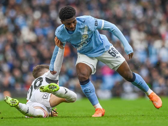 Manchester City v Salford City Emirates FA Cup Ryan McAidoo of Manchester City during the Emirates FA Cup Fourth Round match at the Etihad Stadium, Manchester 14 02 2026 UK Newspapers OUT Copyright: xKarlxVallantinex FIL-22981-0047