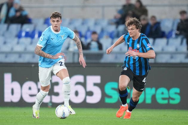 Lazio™s Daniel Maldini Atalanta™s Giorgio Scalvini during the Serie A EniLive soccer match between Lazio and Atalanta at the Rome s Olympic stadium, Italy - Saturday February 14, 2026 - Soccer ( Photo by Alfredo Falcone LaPresse )  Copyright: xAlfredoxFalcone LaPressex
