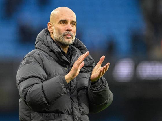 Manchester City v Salford City Emirates FA Cup Manchester City manager Pep Guardiola appreciates the supporters at the end of the game during the Emirates FA Cup Fourth Round match at the Etihad Stadium, Manchester 14 02 2026 UK Newspapers OUT Copyright: xKarlxVallantinex FIL-22981-0076