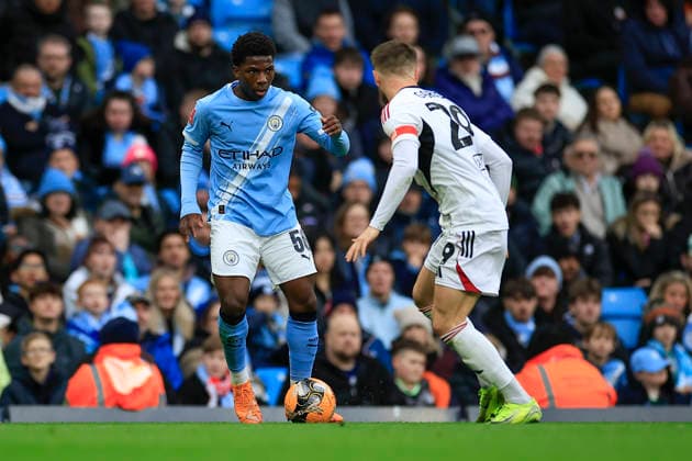 Manchester City v Salford City, FA Cup Ryan McAidoo (56) of Manchester City controls the ball during the FA Cup match between Manchester City and Salford City at the Etihad Stadium, Manchester, UK on 14 February 2026. Manchester Etihad Stadium Manchester UK Editorial use only DataCo restrictions apply See www.football-dataco.com , Copyright: xConorxMolloyx PSI-23752-0082