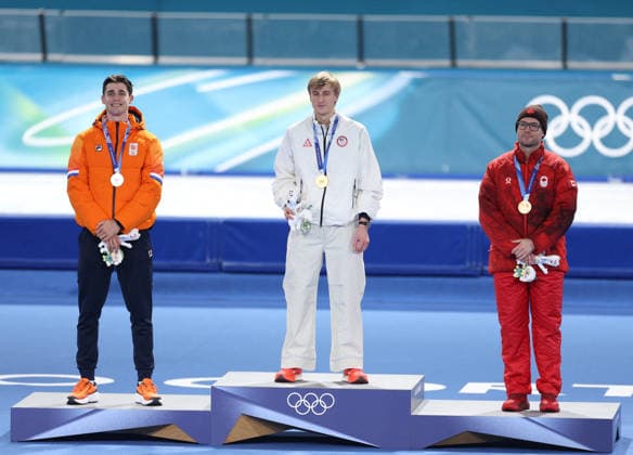 Winter Olympics - Speed skating, Eisschnelllauf Men s 500m Podium (L-R) Jenning de Boo of Netherlands (Silver), Jordan Stolz of USA (gold)and Laurent Dubreuil of Canada (bronze) at the podium after the Speed Skating Men s 500m at the Olympic Winter games, Winterspiele,Spiele, Summer games Milan Cortina 2026, on February 14, 2026, at the Milano Speed Skating Stadium, in Milan, Italy. U.S. star Jordan Stolz took the gold medal in the men s 500m speedskating with an Olympic record time of 33.77. Photo by Alexis Jumeau ABACAPRESS.COM Milan Italy  Copyright: xJumeauxAlexis ABACAx