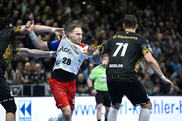 Tobias Heinzelmann (HBW Balingen-Weilstetten, 28) HC Elbflorenz 2006 vs. HBW Balingen-Weilstetten, 2. Handball Bundesliga Herren, Spielzeit 2025 2026, 14.02.2026 HC Elbflorenz 2006 vs. HBW Balingen-Weilstetten, 2. Handball Bundesliga Herren, Spielzeit 2025 2026, 14.02.2026 Dresden Copyright: xEibner-Pressefoto xHoepnerx EP_PHR