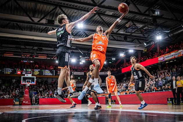 1. Basketball Bundesliga, easyCredit BBL, Saison 2025 2026, Herren, Hauptrunde, 20. Spieltag, 14.02.2026, RASTA Vechta - ratiopharm Ulm Alonzo Verge ( 11 - RASTA Vechta) beim Korbleger Vechta RASTA Dome Niedersachsen Deutschland