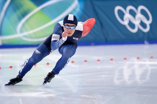 2026-02-14 Speed skating, Eisschnelllauf - Milano Cortina 2026 Winter Olympics - Day 8 MILAN, ITALY - FEBRUARY 14: Kyung-Min Koo of Korea Republic competing in the Men s 500m during Day 8 of Speed Skating - Milano Cortina 2026 Winter Olympics at Milano Speed Skating Stadium on February 14, 2026 in Milan, Italy. (Photo by Joris Verwijst BSR Agency) Milan Italy Content not available for redistribution in The Netherlands directly or indirectly through any third parties. Copyright: xBSRxAgencyx