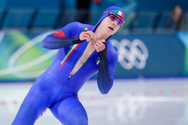 2026-02-14 Speed skating, Eisschnelllauf - Milano Cortina 2026 Winter Olympics - Day 8 MILAN, ITALY - FEBRUARY 14: Jeffrey Rosanelli of Italy after competing in the Men s 500m during Day 8 of Speed Skating - Milano Cortina 2026 Winter Olympics at Milano Speed Skating Stadium on February 14, 2026 in Milan, Italy. (Photo by Joris Verwijst BSR Agency) Milan Italy Content not available for redistribution in The Netherlands directly or indirectly through any third parties. Copyright: xBSRxAgencyx