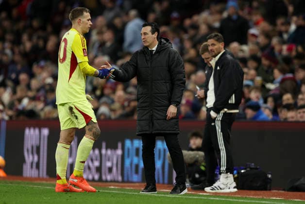 Aston Villa v Newcastle United - Emirates FA Cup Fourth Round Marco Bizot Goalkeeper of Aston Villa leaves the pitch past Unai Emery, Manager of Aston Villa after been sent off during the Emirates FA Cup Fourth Round match between Aston Villa and Newcastle United on February 14, 2026 in Birmingham, England. WARNING! This Photograph May Only Be Used For Newspaper And Or Magazine Editorial Purposes. May Not Be Used For Publications Involving 1 player, 1 Club Or 1 Competition Without Written Authorisation From Football DataCo Ltd. For Any Queries, Please Contact Football DataCo Ltd on +44 (0) 207 864 9121 Birmingham Villa Park England United Kingdom Copyright: xAllstarxPicturexLibraryxLtdx