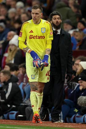 Aston Villa v Newcastle United - Emirates FA Cup Fourth Round Marco Bizot Goalkeeper of Aston Villa is sent off during the Emirates FA Cup Fourth Round match between Aston Villa and Newcastle United on February 14, 2026 in Birmingham, England. WARNING! This Photograph May Only Be Used For Newspaper And Or Magazine Editorial Purposes. May Not Be Used For Publications Involving 1 player, 1 Club Or 1 Competition Without Written Authorisation From Football DataCo Ltd. For Any Queries, Please Contact Football DataCo Ltd on +44 (0) 207 864 9121 Birmingham Villa Park England United Kingdom Copyright: xAllstarxPicturexLibraryxLtdx