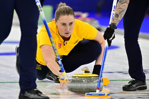 CORTINA, ITALY 20260214 Sweden s Agnes Knochenhauer and Sara McManus of Team Hasselborg during the women s group stage match, round 5, between Italy and Sweden in the Olympic curling in Cortina. *** The image is included in the SPORTS PACKAGE. For others PAYMENT IMAGE ** CORTINA ITALY x10030x *** CORTINA, ITALY 20260214 Sweden s Agnes Knochenhauer and Sara McManus of Team Hasselborg during the women s group stage match, round 5, between Italy and Sweden in the Olympic curling in Cortina The image is included in the SPORTS PACKAGE For others PAYMENT IMAGE CORTINA ITALY x10030x  Copyright: xJonasxEkströmer TTx OLYMPICS 2026 CURLING WOMEN ITALY-SWEDEN