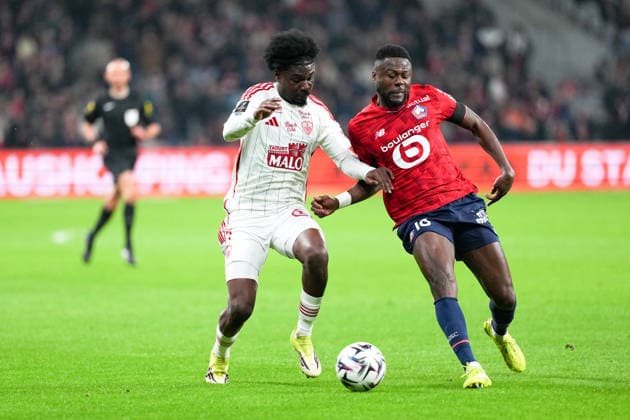 Lille OSC v Stade Brestois 29 - Ligue 1 McDonald s 2025 2026 07 Junior DINA EBIMBE (sb29) - 18 Chancel MBEMBA (losc) during the Ligue 1 McDonald s match between Lille and Brest at Stade Pierre Mauroy on February 14, 2026 in Lille, France. Lille France  Copyright: xFEPx 776348290