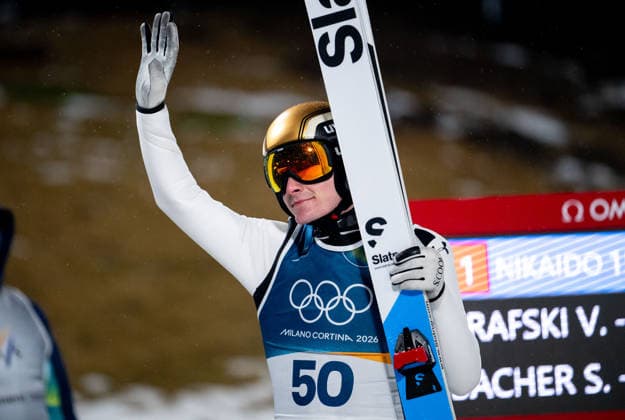 PREVC Domen (Slowenien) jubelt im Ziel ueber einen guten Sprung, ITA, Olympische Spiele Milano Cortina 2026, Olympia, Skispringen, Großschanze Herren Einzel, 14.02.2026 ITA, Olympische Spiele Milano Cortina 2026, Olympia, Skispringen, Großschanze Herren Einzel, 14.02.2026 Predazzo *** PREVC Domen Slovenia celebrates a good jump at the finish, ITA, Olympic Games Milano Cortina 2026, Olympics, Ski jumping, Large hill mens singles, 14 02 2026 ITA, Olympic Games Milano Cortina 2026, Olympics, Ski jumping, Large hill mens singles, 14 02 2026 Predazzo Copyright: xEibner-Pressefoto Memmlerx EP_MMR
