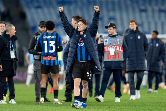 SS Lazio v Atalanta BC - Serie A Enilive Nicola Zalewski of Atalanta BC celebrates the victory during the serie Serie A Enilive match between SS Lazio and Atalanta BC at Olimpico on February 14, 2026 in Rome, Italy Rome Stadio Olimpico Lazio Italy Copyright: xGiuseppexMaffiax 260214_SerieA_Lazio-Atalanta_GM_02573-2