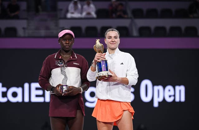 Qatar TotalEnergies Open 2026 Final, victory ceremony, winner Karolina Muchova (r, CZE) and runner up Victoria Mboko (l, CAN) Karolina Muchova (CZE), Victoria Mboko (CAN)
