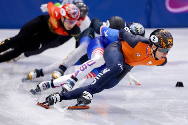 2026-02-14 Short Track Speed skating, Eisschnelllauf - Milano Cortina 2026 Winter Olympics - Day 8 MILAN, ITALY - FEBRUARY 14: Jens van t Wout of the Netherlands competing in the Men s 1500m during Day 8 of Short Track Speed Skating - Milano Cortina 2026 Winter Olympics at Milano Ice Skating Arena on February 14, 2026 in Milan, Italy. (Photo by Joris Verwijst BSR Agency) Milan Italy Content not available for redistribution in The Netherlands directly or indirectly through any third parties. Copyright: xBSRxAgencyx