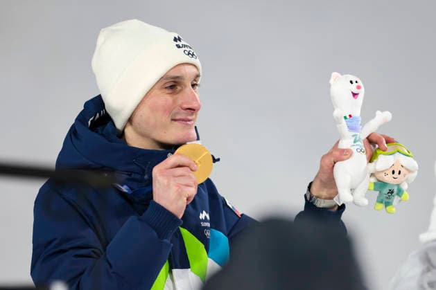 OLYMPICS - Winter Olympic Games, Olympische Spiele, Olympia, OS Milano Cortina 2026 PREDAZZO,ITALY,14.FEB.26 - OLYMPICS, Ski jumping, Skispringen, Ski, nordisch - Winter Olympic Games Milano Cortina 2026, large hill, men, medal ceremony. Image shows the rejoicing of Domen Prevc (SLO).  GEPAxpictures xMatthiasxTrinkl