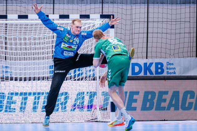 v.l. David Spaeth (Rhein-Neckar Loewen, 29), Florian Kranzmann (GWD Minden, 05) beim Siebenmeter 7 Meter Wurf GER, GWD Minden vs. Rhein-Neckar Loewen, Handball, 1. Bundesliga, 21. Spieltag, Spielzeit 2025 2026, 14.02.2026 GER, GWD Minden vs. Rhein-Neckar Loewen, Handball, 1. Bundesliga, 21. Spieltag, Spielzeit 2025 2026, 14.02.2026 Minden Copyright: xEibner-Pressefoto JanxRollingerx EP_JSK