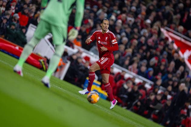 Football - FA Cup - 4th Round - Liverpool FC v Brighton & Hove Albion FC LIVERPOOL, ENGLAND - Saturday, February 14, 2026: Liverpool s captain Virgil van Dijk during the FA Cup 4th Round match between Liverpool FC and Brighton & Hove Albion at Anfield. (Photo by David Rawcliffe Propaganda) LIVERPOOL Anfield MERSEYSIDE ENGLAND  Copyright: xPropagandaxPhotoxAgencyx P2026-02-14-Liverpool_Brighton-53