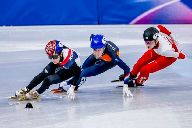 Michelle Velzeboer of the Netherlands and Gilli Kim of Republic of Korea and Kamila Sellier-Stormowska of Poland Women s 1000m, Milano Cortina 2026 Winter Olympics: Day 8, Short Track Speed skating, Eisschnelllauf - Milano Cortina 2026 Winter Olympics: Day 8, Milano Speed Skating Stadium, February 14, 2026, Milan, Italy.