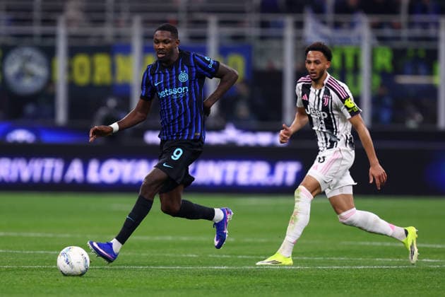 Serie A Fc Internazionale - Juventus Fc Marcus Thuram of Fc Internazionale in action during the Serie A match beetween Fc Internazionale and Juventus Fc at Stadio Giuseppe Meazza on February 14 2026 in Milan Italy . Milano Stadio Giuseppe Meazza Italy Copyright: xMarcoxCanonierox