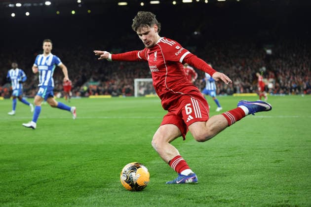 Liverpool v Brighton & Hove Albion, Emirates FA Cup Milos Kerkez of Liverpool shoots at goal during the Liverpool v Brighton & Hove Albion Emirates FA Cup 4th Round match at Anfield, Liverpool, England on 14 February 2026 Credit: Ian Stephen Every Second Media Editorial use only. All images are copyright Every Second Media Limited. No images may be reproduced without prior permission. All rights reserved. Premier League and Football League images are subject to licensing agreements with Football DataCo Limited. see https: www.football-dataco.com Copyright: xIMAGO EveryxSecondxMediax ESM-1800-0043 IanxStephenx xEveryxSecondxMediax