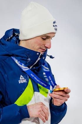 OLYMPICS - Winter Olympic Games, Olympische Spiele, Olympia, OS Milano Cortina 2026 PREDAZZO,ITALY,14.FEB.26 - OLYMPICS, Ski jumping, Skispringen, Ski, nordisch - Winter Olympic Games Milano Cortina 2026, large hill, men, medal ceremony. Image shows Domen Prevc (SLO).  GEPAxpictures xMatthiasxTrinkl