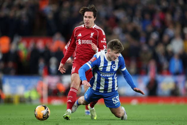 Liverpool v Brighton 14 February 2026, Liverpool - Emirates FA Cup, Fourth Round - Liverpool v Brighton & Hove Albion - Federico Chiesa of Liverpool and Harry Howell of Brighton & Hove Albion - Photo: Charlotte Wilson Offside. Liverpool UK Copyright: xCharlottexWilsonx xOffsidexOffside