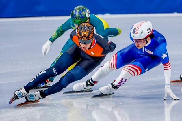 Jens van t Wout of the Netherlands and Brandon Kim of United States of America Men s 1500m Semifinals, Milano Cortina 2026 Winter Olympics: Day 8, Short Track Speed skating, Eisschnelllauf - Milano Cortina 2026 Winter Olympics: Day 8, Milano Speed Skating Stadium, February 14, 2026, Milan, Italy.
