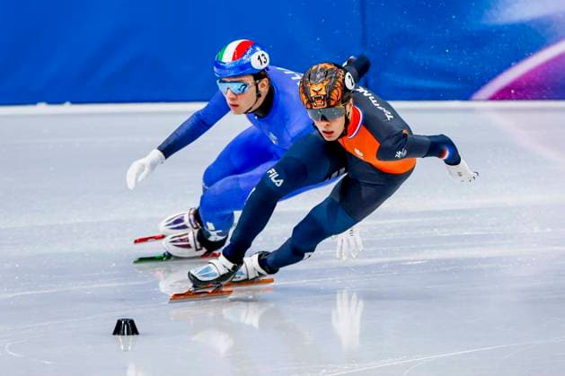 Jens van t Wout of the Netherlands and Thomas Nadalini of Italy Men s 1500m Semifinals, Milano Cortina 2026 Winter Olympics: Day 8, Short Track Speed skating, Eisschnelllauf - Milano Cortina 2026 Winter Olympics: Day 8, Milano Speed Skating Stadium, February 14, 2026, Milan, Italy.