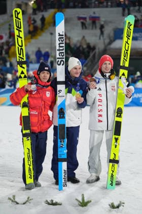 Milano Cortina 2026 Olympic Winter games, Winterspiele,Spiele, Summer games MILAN, ITALY - FEBRUARY 14: Slovenian athlete Domen Prevc (C) wins gold medal, Japanese athlete Ren Nikaido (L) wins silver medal and Polish athlete Kacper Tomasiak (R) wins bronze medal in the men’s large hill Ski jumping, Skispringen, Ski, nordisch event during the Milano-Cortina 2026 Winter Olympic Games, Olympische Spiele, Olympia, OS in Milan, Italy, on February 14, 2026. Cemal Yurttas Anadolu Milan Italy. Editorial use only. Please get in touch for any other usage.  Copyright: x2026xAnadoluxCemalxYurttasx