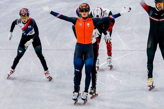 winner Jens van t Wout of the Netherlands celebrates after Men s 1500m Finals, Milano Cortina 2026 Winter Olympics: Day 8, Short Track Speed skating, Eisschnelllauf - Milano Cortina 2026 Winter Olympics: Day 8, Milano Speed Skating Stadium, February 14, 2026, Milan, Italy.