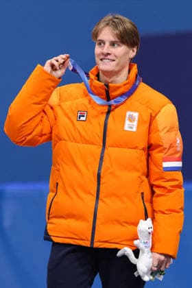 Winter Olympics - Podium of Short Track Speed skating, Eisschnelllauf Men 1500M Gold medalist Jens van t Wout of Team Netherlands celebrates on the podium during the medal ceremony for the Short Track Speed Skating Men s 1500m on day eight of the Milano Cortina 2026 Winter Olympic Games, Olympische Spiele, Olympia, OS at Milano Ice Skating Arena on February 14, 2026 in Milan, Italy. Photo by Alexis Jumeau ABACAPRESS.COM Milan Italy  Copyright: xJumeauxAlexis ABACAx